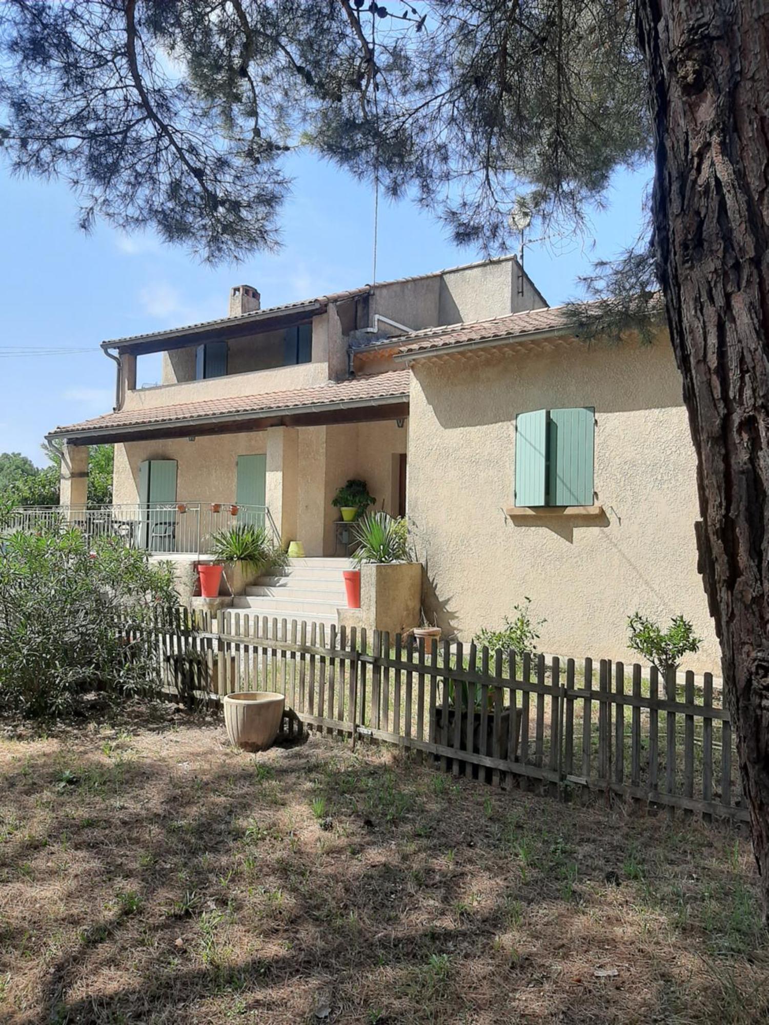 Appartement Avec Grand Jardin Et Parking, Uzès Eksteriør billede